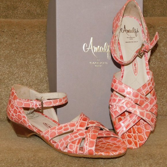 NIB $265 Pink Snakeskin Dogo Summer Side Sandals AMALFI by RANGONI 7 1/2… - Picture 1 of 2